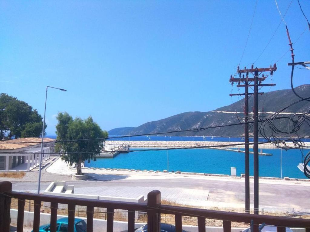 Kostas Studios II 瓦西利基 外观 照片
